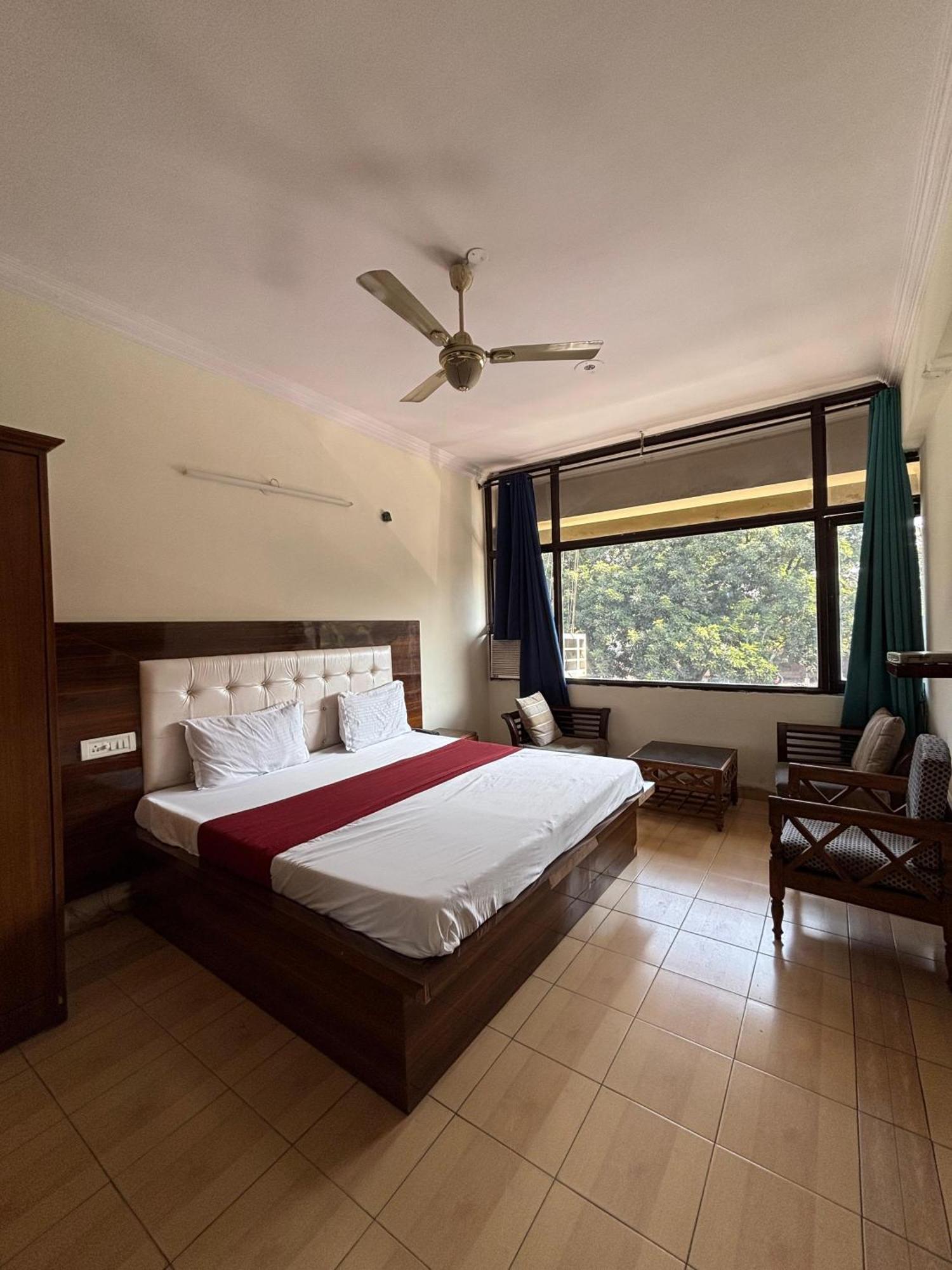 Aanand Palace * Chandigarh